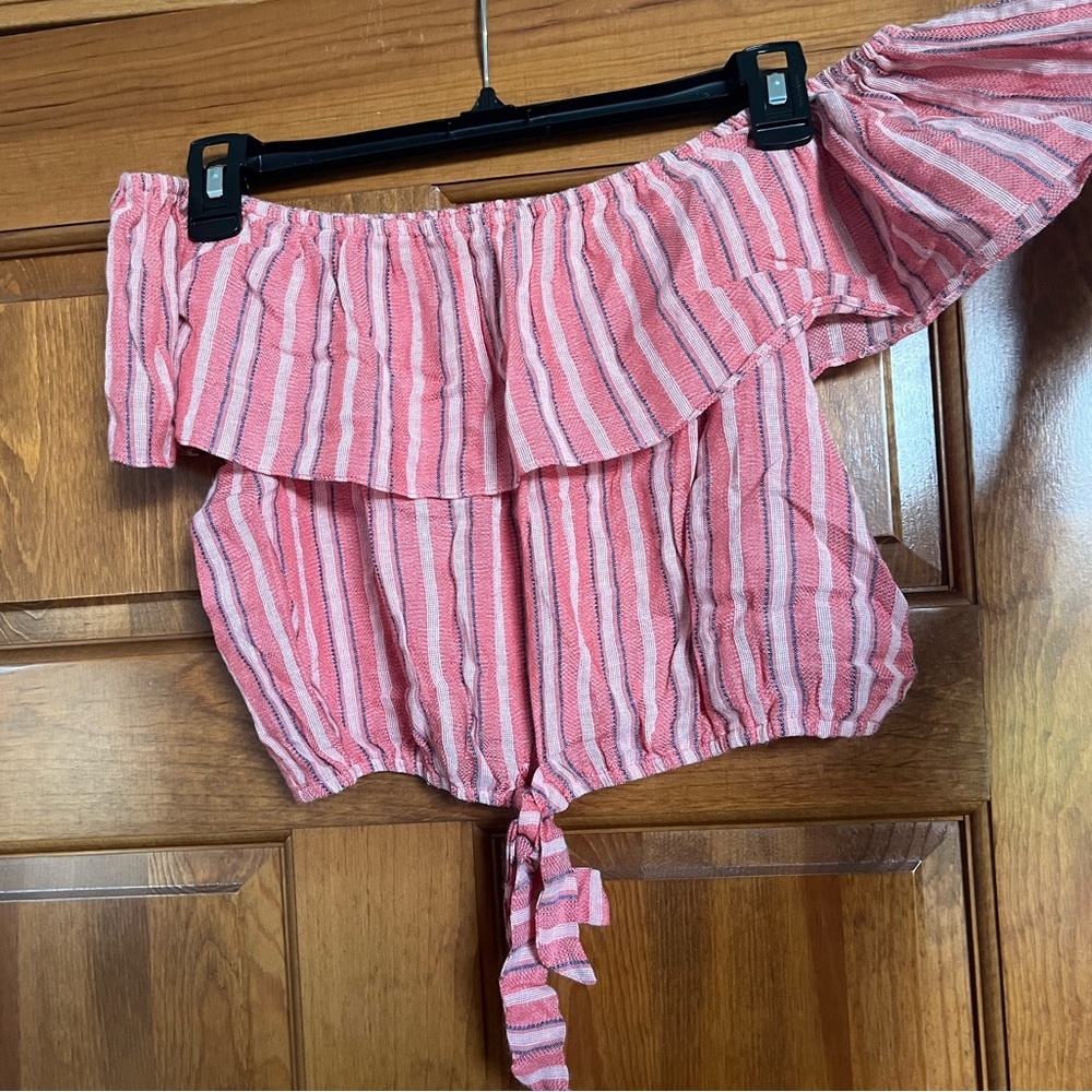 Stripped off the shoulder top